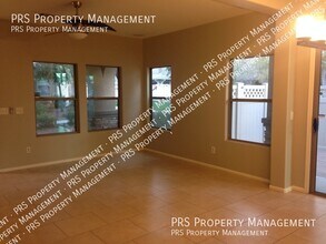 1007 S Cheshire Ln in Gilbert, AZ - Building Photo - Building Photo