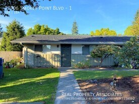 17906 Smokey Point Blvd in Arlington, WA - Building Photo