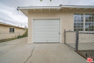 38020 12th St E in Palmdale, CA - Building Photo - Building Photo