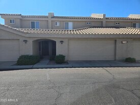 16021 N 30th St in Phoenix, AZ - Building Photo