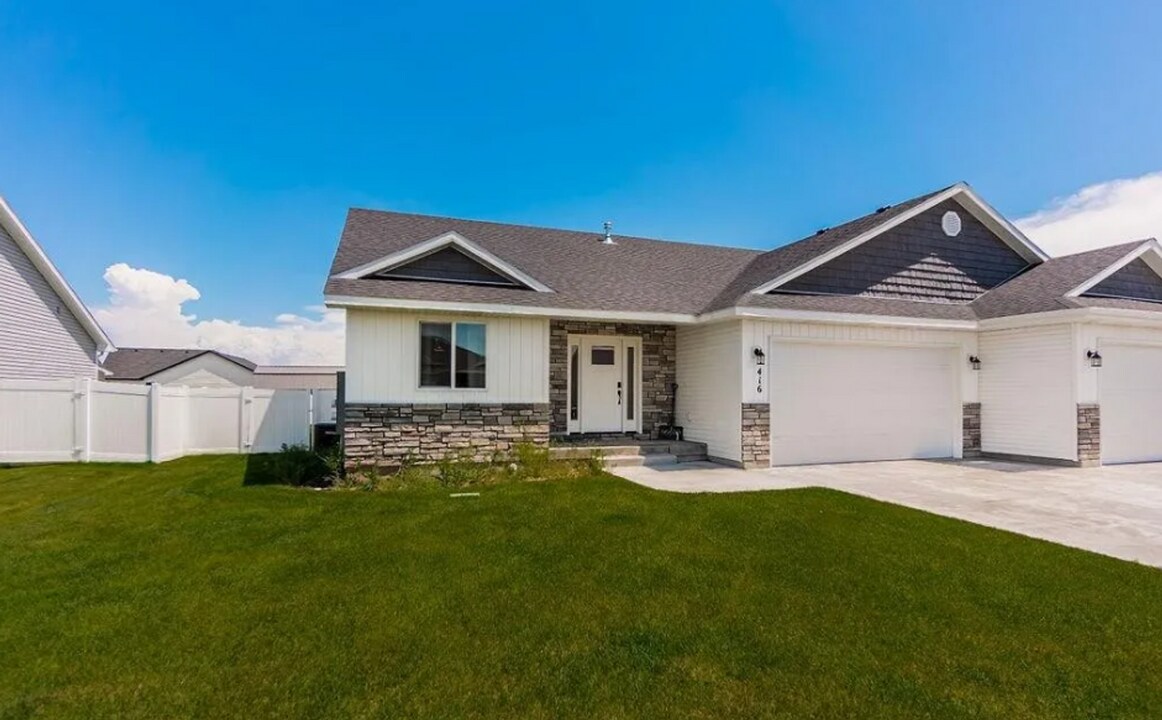 416 Franklin St in Rigby, ID - Building Photo