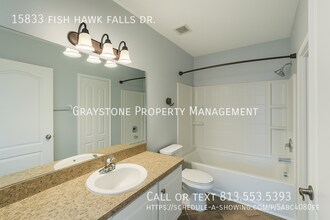 15833 Fishhawk Falls Dr in Fish Hawk, FL - Building Photo - Building Photo