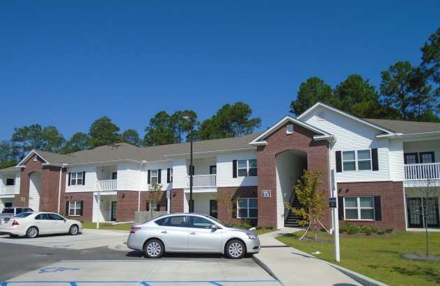 Tallokas Pointe Apartments in Moultrie, GA - Building Photo - Building Photo