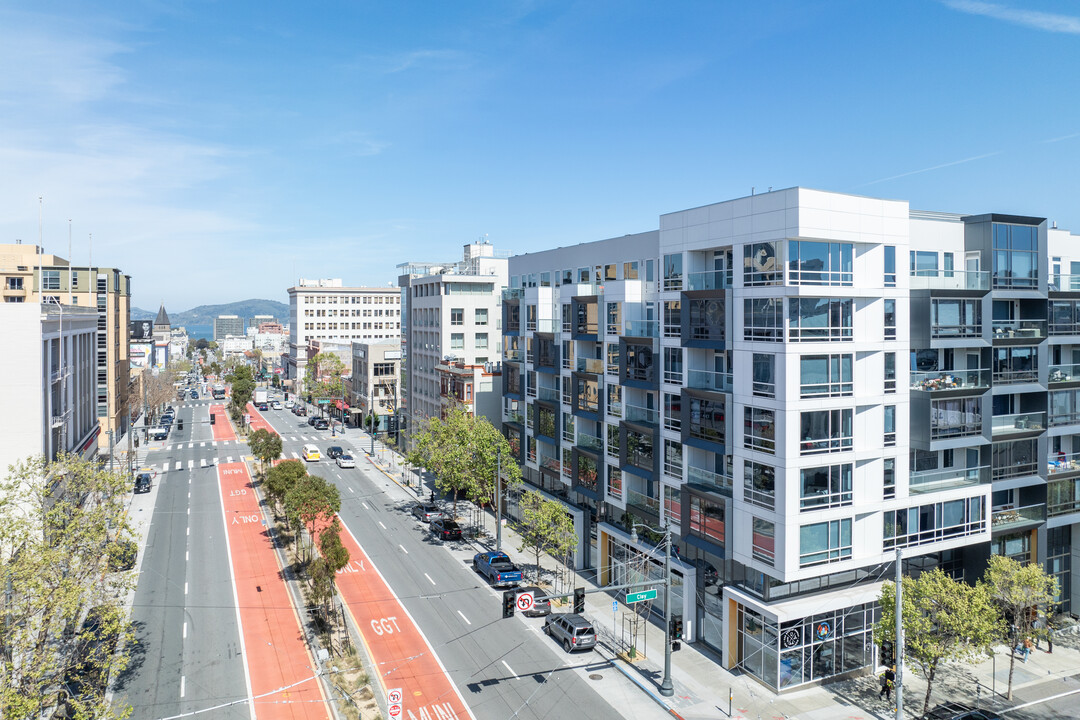 Marlow in San Francisco, CA - Building Photo