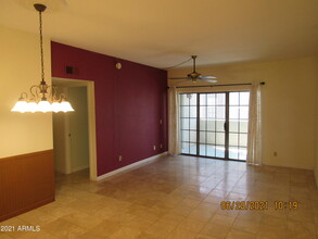 8020 E Thomas Rd in Scottsdale, AZ - Foto de edificio - Building Photo