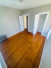 6930 S Oglesby Ave in Chicago, IL - Building Photo - Building Photo