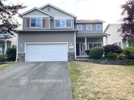 15404 87th Ave E in Puyallup, WA - Building Photo