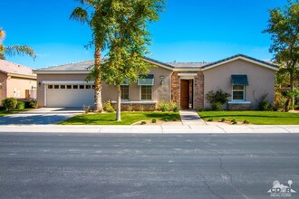 60530 Living Stone Dr in La Quinta, CA - Building Photo - Building Photo