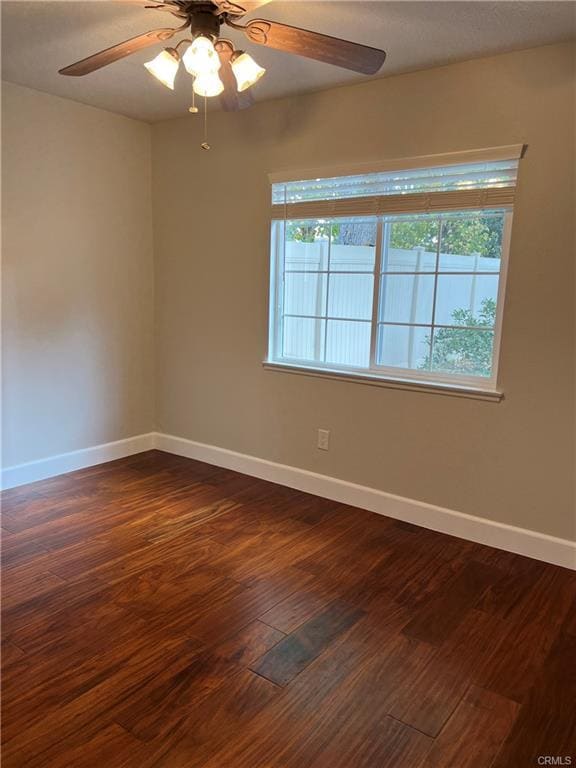 24214 Dalgo Dr in Santa Clarita, CA - Building Photo - Building Photo