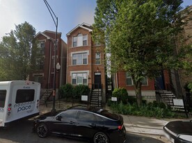 3343 W Warren Blvd in Chicago, IL - Building Photo