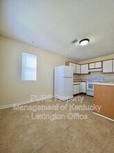 168 Grinder Ct in Nicholasville, KY - Building Photo - Building Photo