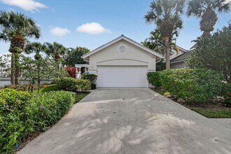 2074 Mainsail Cir in Jupiter, FL - Building Photo - Building Photo