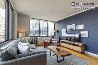 235 W 48th St, Unit FL34-ID14 in New York, NY - Foto de edificio - Building Photo