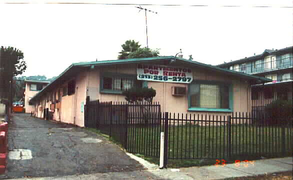 3333-3339 Drew St in Los Angeles, CA - Foto de edificio - Building Photo