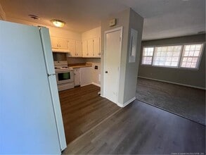 801 Roxie Ave in Fayetteville, NC - Building Photo - Building Photo