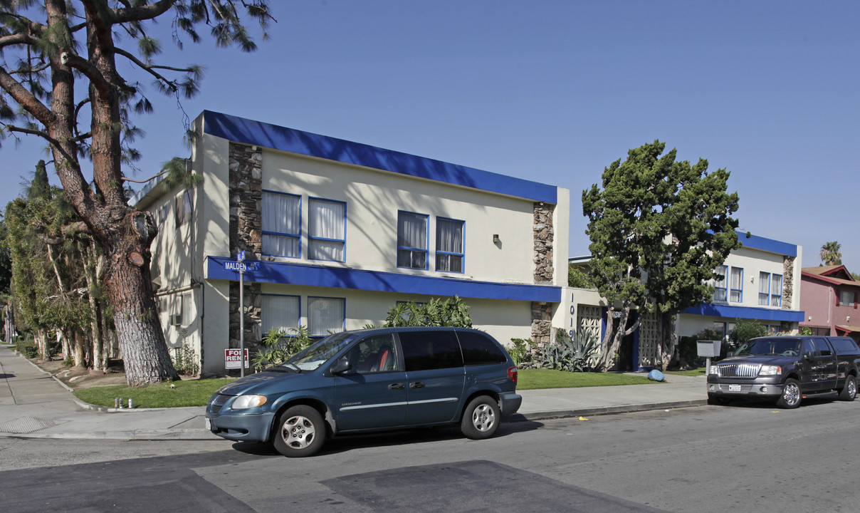 1013-1019 S Malden Ave in Fullerton, CA - Foto de edificio