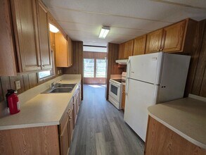 230 Elm St in Hawthorne, FL - Building Photo - Building Photo