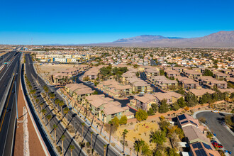 Sky Pointe in Las Vegas, NV - Building Photo - Building Photo