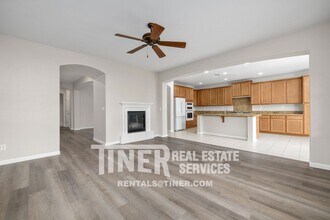 3152 Overton Way in Roseville, CA - Building Photo - Building Photo