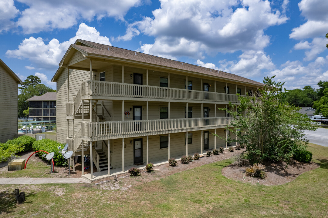 Half Moon Landing Condo in Midway, GA - Building Photo