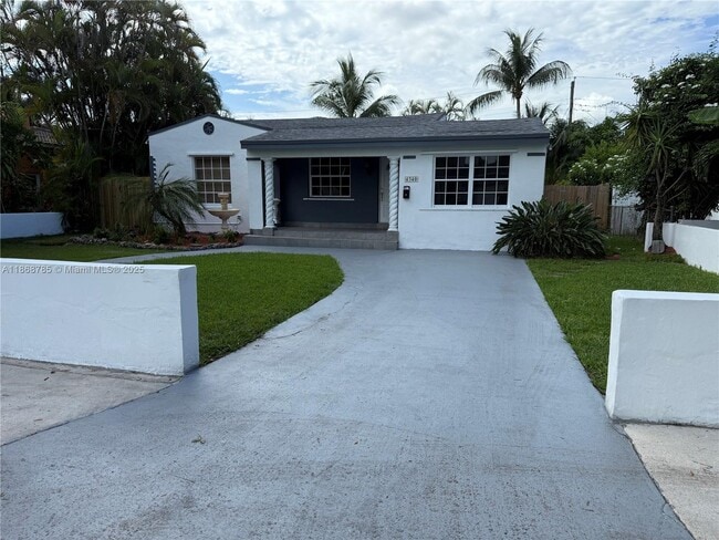 property at 4340 SW 15th St