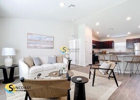 1098 Bristol St, Unit 3103 in Port Charlotte, FL - Building Photo