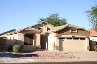 16848 W Cottonwood St in Surprise, AZ - Building Photo