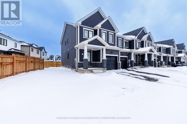 55 Rowlock St in Welland, ON - Building Photo - Building Photo