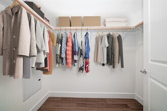 2507 John F. Kennedy Blvd-Unit -210 in North Bergen, NJ - Building Photo - Building Photo