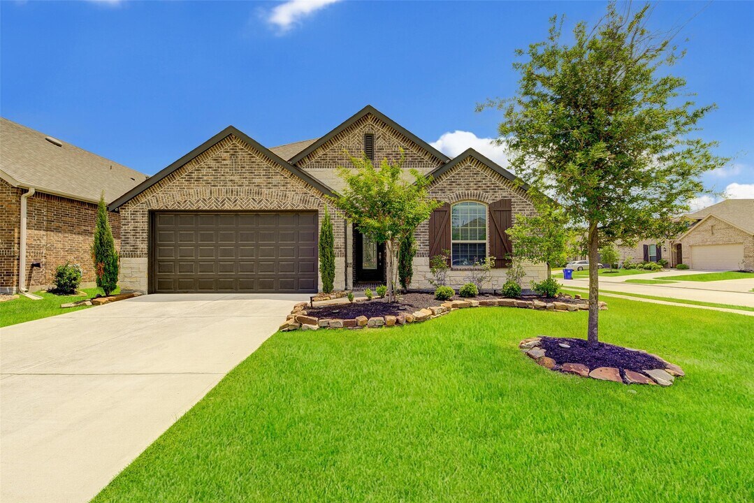 20810 Rushing Branch Dr in Spring, TX - Building Photo