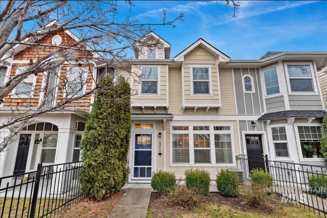property at 4372 5 Mile Rd