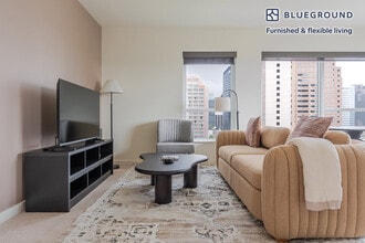 10301 NE 10th St in Bellevue, WA - Building Photo - Building Photo