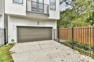 810 Mansfield St in Houston, TX - Building Photo - Building Photo