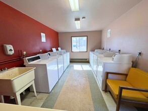 813 S Dousman St in Prairie Du Chien, WI - Building Photo - Building Photo