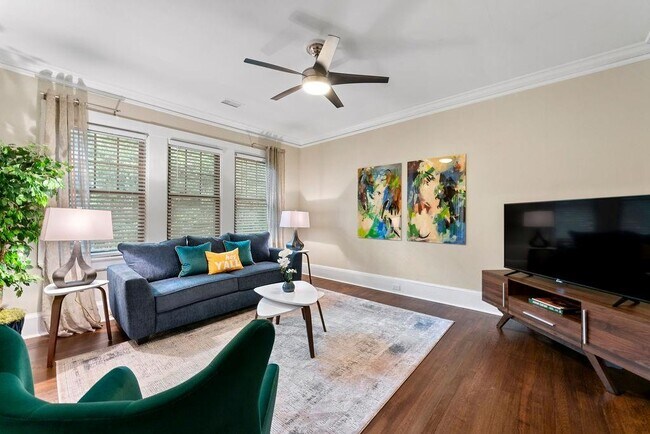 558 College St in Hapeville, GA - Building Photo - Building Photo
