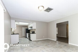 2449 SE Aneci St in Port St. Lucie, FL - Building Photo - Building Photo