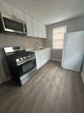 2735 Bookert Dr in Baltimore, MD - Building Photo - Building Photo