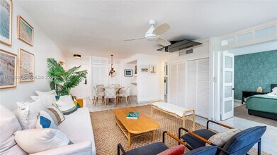 195 Sunrise Dr in Key Biscayne, FL - Building Photo - Building Photo