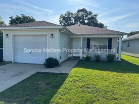 10520 Wilderness Ln in Pensacola, FL - Building Photo