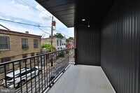 2613 Cecil B. Moore Ave photo'