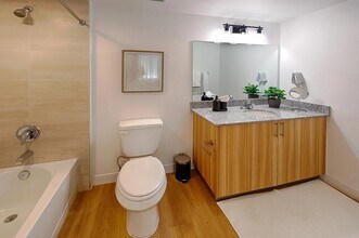 18036 Park Row Blvd in Houston, TX - Building Photo - Building Photo