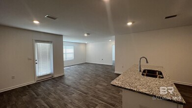 23688 Unbridled Lp in Daphne, AL - Building Photo - Building Photo