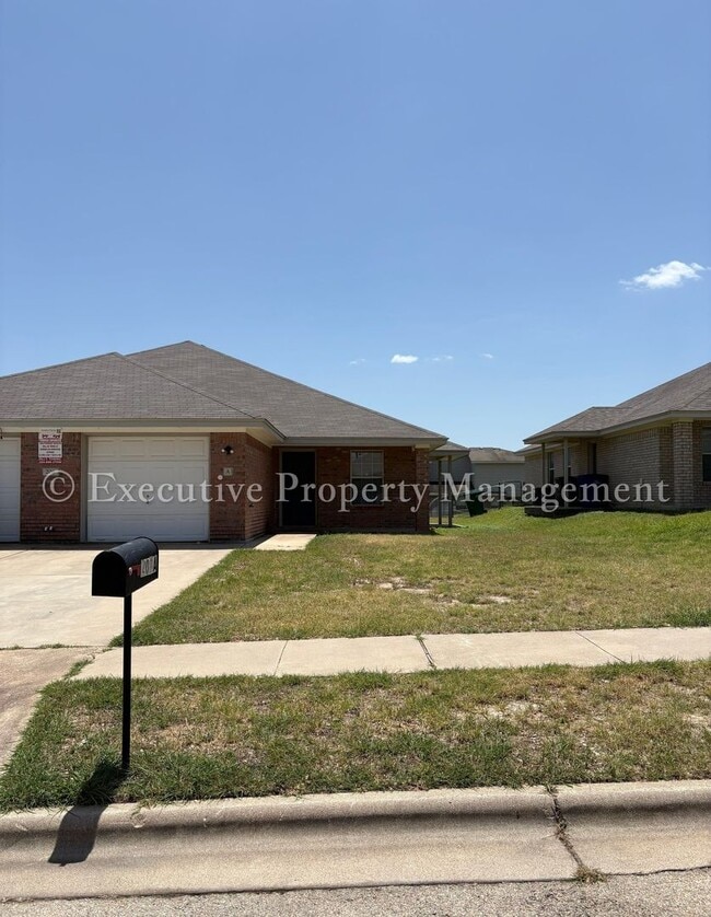 property at 208 Janelle Dr