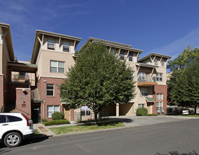 Skyline Lofts in Denver, CO - Building Photo - Building Photo