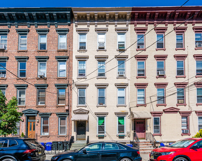 228 Jefferson St in Hoboken, NJ - Building Photo - Building Photo