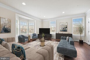 13312 Waterford Hills Boulevard in Germantown, MD - Building Photo