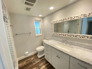 318 S Gardner Dr in Orange, CA - Foto de edificio - Building Photo