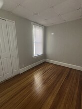 12 Leary Ave in Chicopee, MA - Building Photo - Building Photo