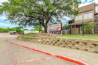 9823 Walnut St in Dallas, TX - Building Photo - Building Photo