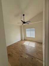 108-110 E Maplewood Ln in Raymore, MO - Building Photo - Building Photo